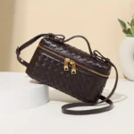 Vintage Style Crossbody Bag - Image 5